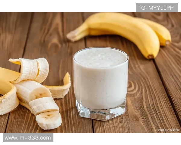 科林斯提醒球迷注意饮食健康多吃香蕉补充纤维营养